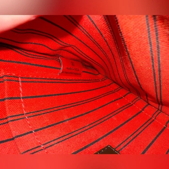 Louis Vuitton Damier Neverfull POUCH ONLY - Picture 7 of 13